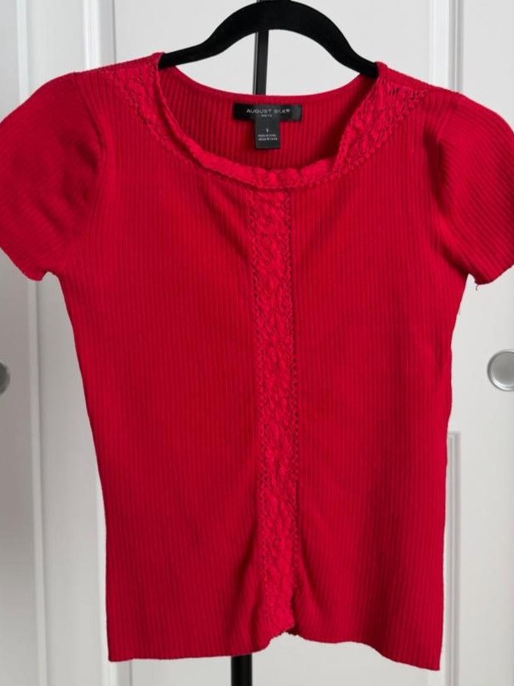 august silk vibrant red ribbed short sleeve top with lace trim